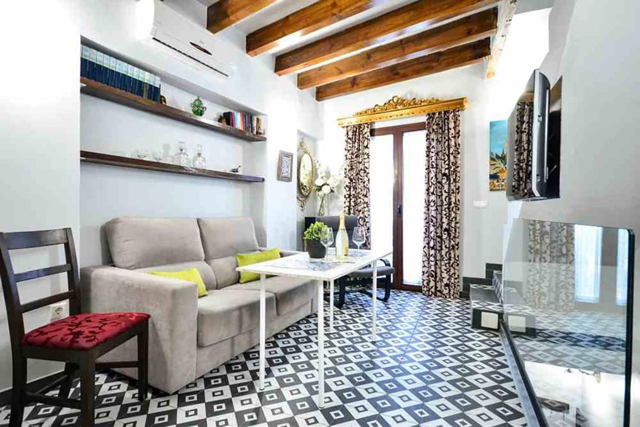 Casa Alfalfa 2 Dormitorios Terraza Y Solarium Privado Seville Luaran gambar