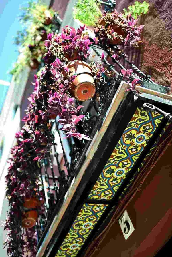 Casa Alfalfa 2 Dormitorios Terraza Y Solarium Privado Seville Luaran gambar